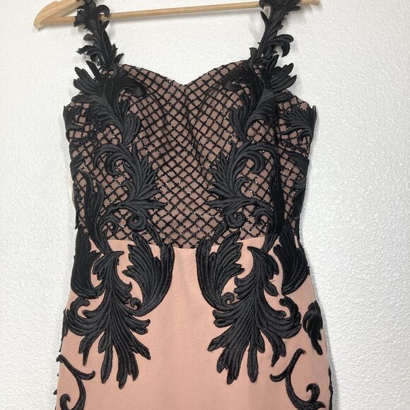 Portia & Scarlett Dress Womens Small Nude Black Embroidered Fitted Gown Formal - Picture 2 of 13